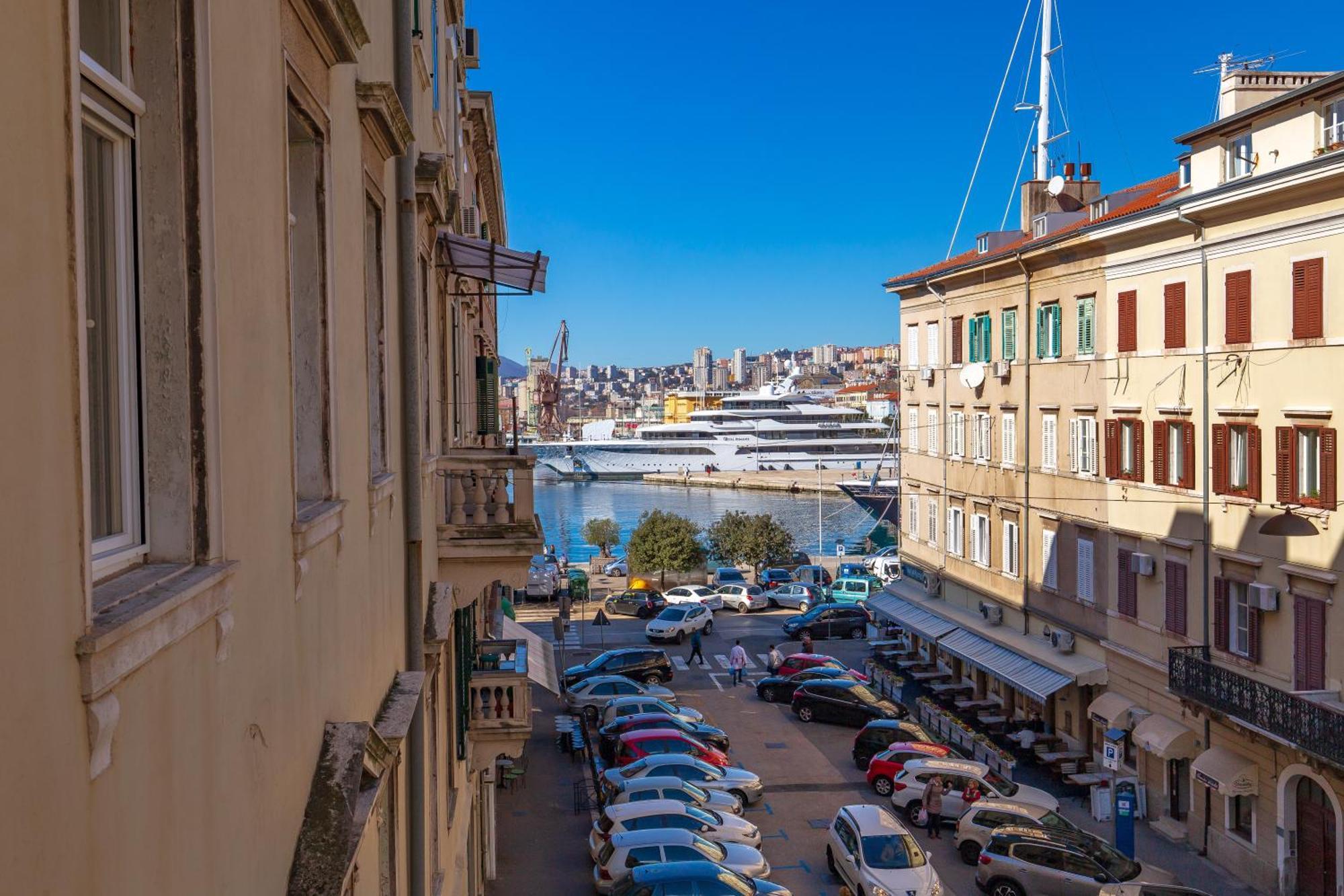 Molo Longo - Downtown Appartement *