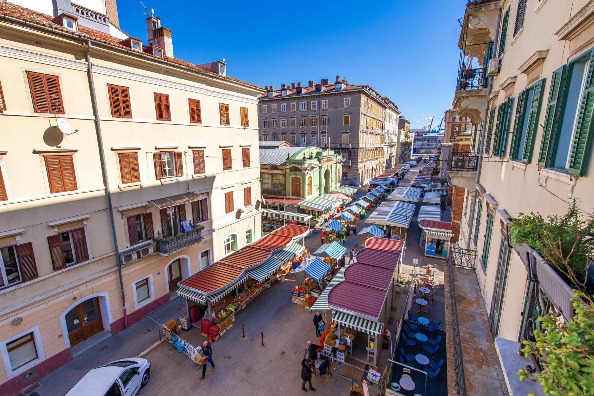 Molo Longo - Downtown * Rijeka