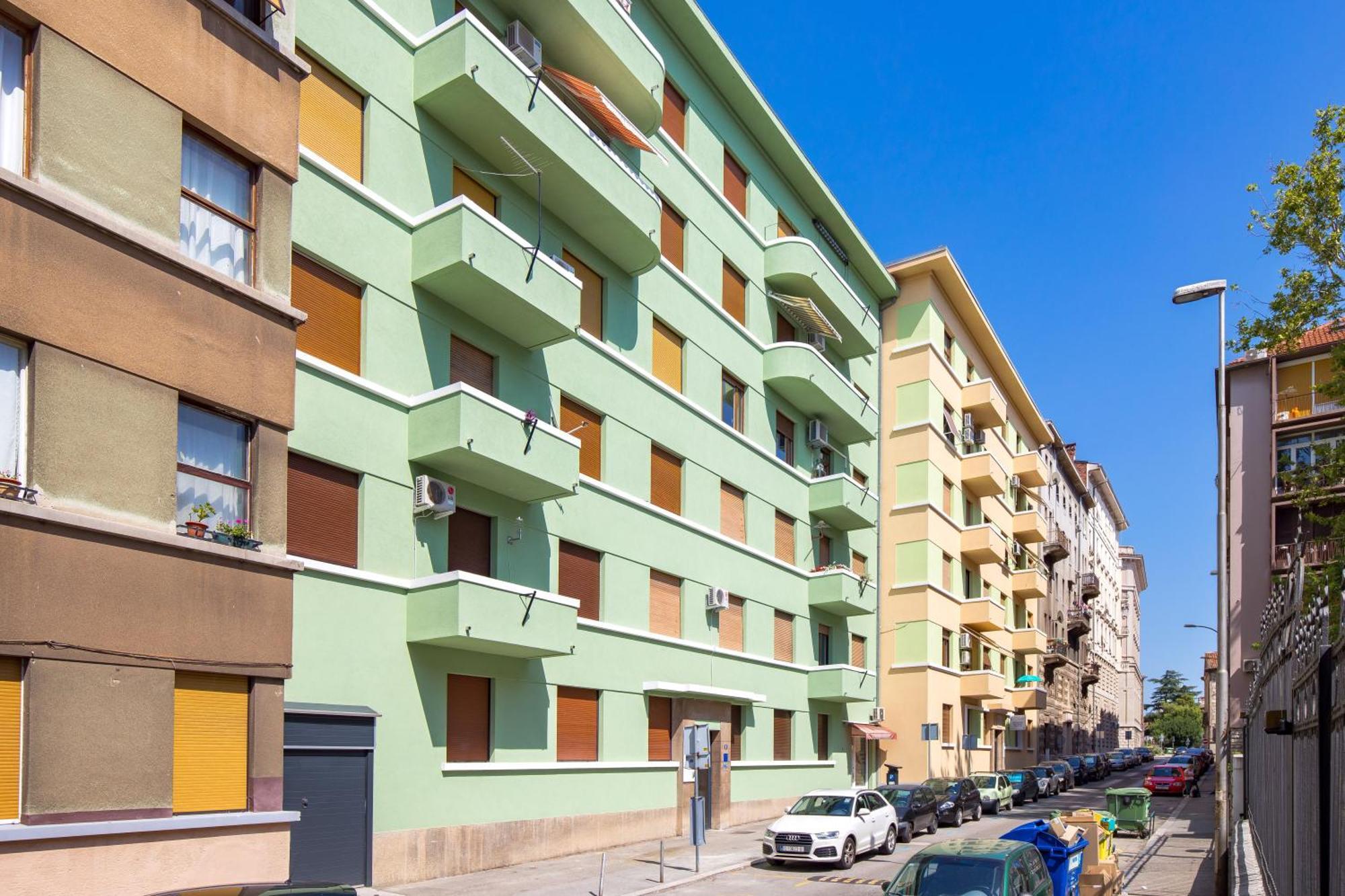 Molo Longo - Downtown * Rijeka